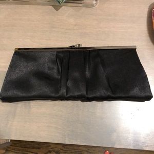 Black clutch
